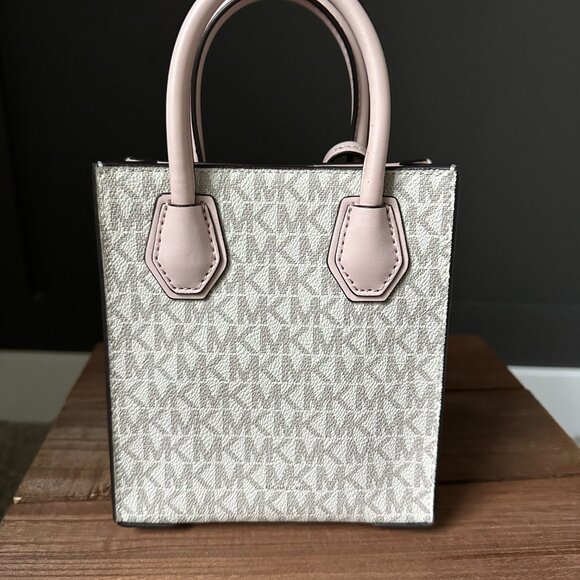 NWOT Michael Kors Mercer Extra Small Logo and Leather Crossbody bag Pink White - Picture 4 of 9